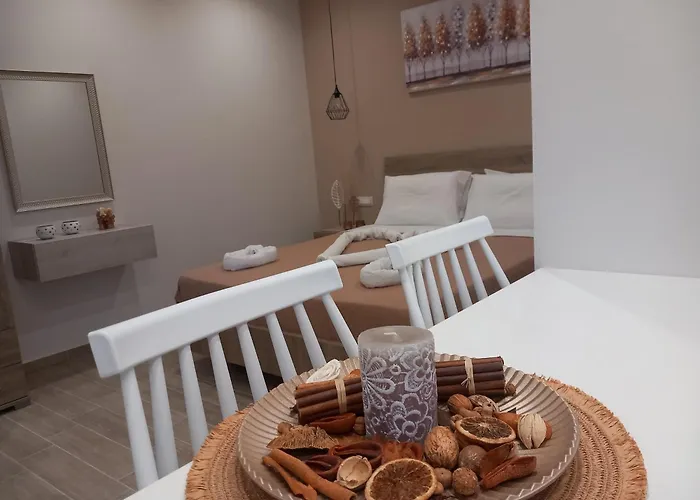 Summer Holidays Κολύμπια